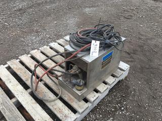 Hobart 115V Arc Welder, S/N 1054301. *Unknown Working Condition* PL#9103  (HIGH RIVER YARD)