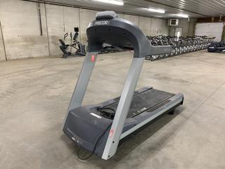 Precor 956i Treadmill w/ Programs And Fitness Monitoring, 0-15% Incline, 0.5-16mph, 120V, 20 Amp Plug, S/N AGKYA14100052  (HIGH RIVER YARD)