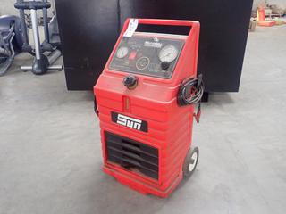 Sun Motor Vac Carbon Clean System, Model EEFS100C 14.5V, S/N C98207795 c/w Hose (HIGH RIVER YARD)