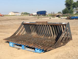 Vernig 74in Skeleton Bucket, S/N 66038, Fits Skid Steer.  (HIGH RIVER YARD)