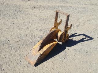 Brandt 23in Trench Ripper with Custom Built Spoon Tip, Fits 50/60 Deere Excavator (HIGH RIVER YARD)