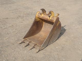 Brandt 24in Ripping Bucket, Fits JD60G Compact Excavator, S/N 128111 (HIGH RIVER YARD)