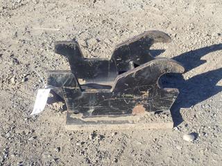 Deere Lifting Eye Plate Attachment, Fits 60G Compact Excavator.  (HIGH RIVER YARD)