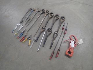 Quantity of Spud Wrenches (1-1/4in, 1-7/16in, 2-9/16in, 2-3/4in), Pallet Puller, Crescent Wrench, Cutters, 3/4in Extensions, Etc (HIGH RIVER YARD)