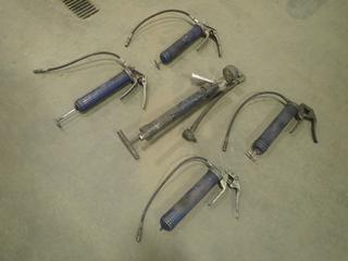 Climax High Pressure Grease Gun c/w (4) Grease Guns