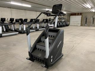 Life Fitness 95P PowerMill Climber, 100-240V, 50/60Hz, 3A, S/N PMD100247  (HIGH RIVER YARD)