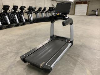 Life Fitness 95T Treadmill with FlexDeck Shock Absorption System, Programs and Fitness Monitoring, 0-15% Incline, 0.5-14mph, 120V, 20 Amp Plug, S/N AST175800  (HIGH RIVER YARD)