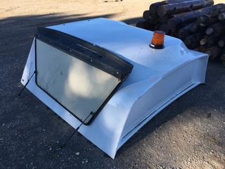 Truck Topper w/ Service Light, 84in (L) X 74in (W) X 32in (H) *Note: Damaged*  (HIGH RIVER YARD)