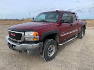 2007 GMC 2500HD Sierra SL 4x4 Crew Cab Pick Up c/w 6.0L V8, A/T, AC, Headache Rack w/Rails, Side Tool Box, Battery Conditioner, Spare Air Filtres, 265/75R16 Tires, Showing 447,479Kms, VIN 1GTHK23U77F161055 (HIGH RIVER YARD)