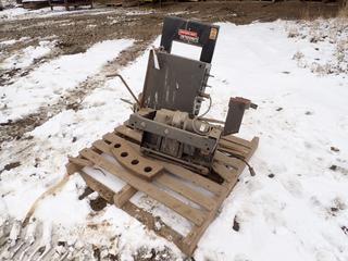 Lincoln Electric 115V Arc Welder. *Note: Working Condition Unknown* **THIS ITEM IS LOCATED @ 5107 67 ST, LLOYDMINSTER, AB FOR MORE INFO CONTACT JASON  @780-870-0193**