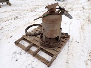 Sand Blasting Pot **THIS ITEM IS LOCATED @ 5107 67 ST, LLOYDMINSTER, AB FOR MORE INFO CONTACT JASON @780-870-0193**