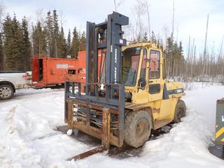 Doosan D80S-2 16,000lb Cap. Forklift c/w 3-Spd, 4ft Forks, Side Shift And 8.25R15 Tires. Showing 39,940hrs. SN GS-00178 *Note: No Batteries*