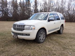 2008 Lincoln Navigator 4X4 SUV c/w 5.4L, V8, A/T, Leather Seats, Power Sunroof And P275/55R20 Tires. Showing 356,075kms. VIN 5LMFU28598LJ04211 *Note: Windshield Cracked* **Located In Edmonton**