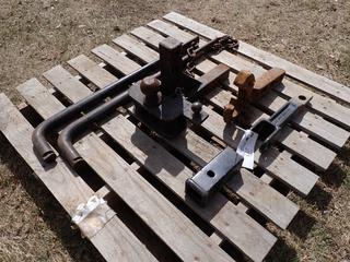 (1) 2 5/16 Adjustable Hitch, Pintle Hitch And Sway Bars **Located In Edmonton**
