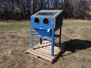 Princess Auto 34in X 24in X 54in Sand Blast Cabinet **Located In Edmonton**