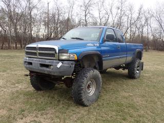 1999 Dodge Ram 2500 Laramie SLT 4X4 Extended Cab Pickup c/w 8.0L V10 Magnum, A/T And 41X14.50R16 Tires. Showing 232,171kms. VIN 3B7KF22W7XG113115 *Note: Windshield Cracked, Check Engine Light On* **Located In Edmonton**