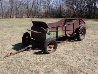 John Deere Model K Series 47 12ft Antique Manure Spreader w/ 600-16 Front And 75.0-205L Rear Tires **Located In Edmonton**