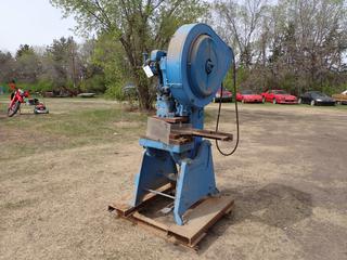 Brown Boggs Foundry & Machine 13LW 220-440V 3-Phase Punch Press **Located In Edmonton**