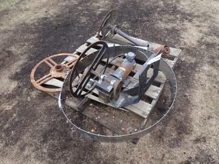 Pipe Positioner w/ Baldor 90V 5HP Motor c/w Sawyer 206D 36in Pipe Beveling Band. SN 21586 **Located In Edmonton**
