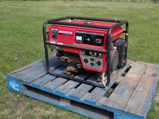 Honda EM3500X Generator w/ Honda Engine. SN EA6-2117109 **Located In Edmonton**