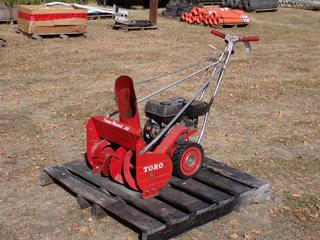 Toro Snow Hound 20in Snowblower w/ 6.5Hp Gas Engine **Located In Edmonton**