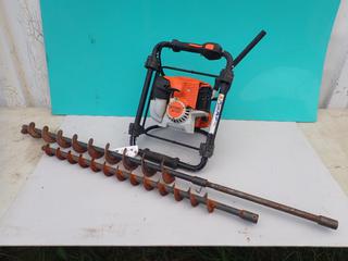 STIHL BT131 Earth Auger c/w 36cc Gas Engine, (2) 40in(L) Auger Bites. SN 517734835 *Note: No Tips* **Located In Edmonton**