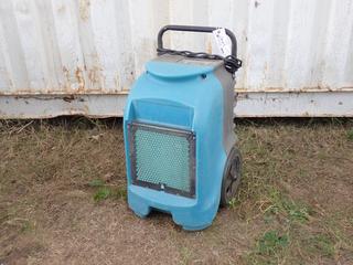 Drieaz 115V Dehumidifier. Showing 4027hrs. **Located In Edmonton**