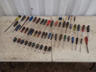 Qty Of Assorted Screwdrivers And Hex Drivers **Located In Edmonton**