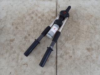 POP PS45 Hand Riveting Tool **Located In Edmonton**
