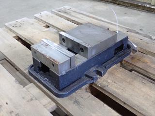 6in X 10in Milling Vise