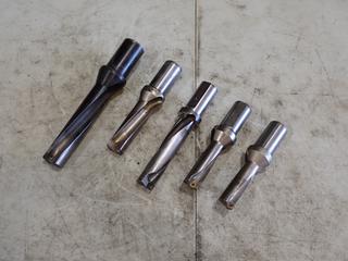 (1) Seco 1.0003XD, (1) Seco SD503-0984-2951250R7 And (1) SD503-1172-351-1250R7 Insert Bits c/w (1) TDX340L136W40-4 And (1) Unknown Insert Bit