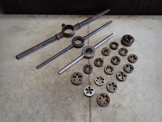 Qty Of Assorted 1/2in - 1 1/2in Threading Dies c/w Die Wrench Handles