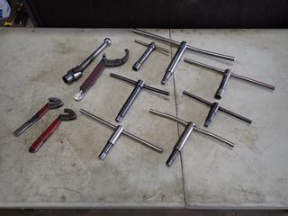 Qty Of Assorted Lathe Chuck Keys And C Hook Spanner Wrenches