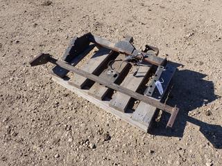 Mopar 5000lb Max Trailer Hitch And Reese Shadowmint 1-2000lb Max Trailer Hitch