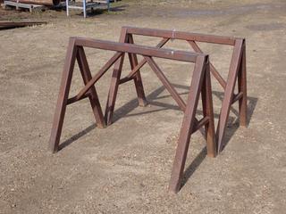 (2) 4ft X 28in X 3ft Pipe Stands