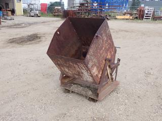 Self Tipping Bin w/ Fork Pockets