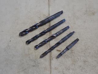Qty Of 15/16, 33/64, 39/64, 23/32 And 47/64in Taper Shank Drill Bits