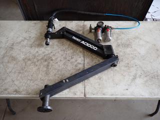 Tap-Rite AC1000 Pneumatic Tapping System. SN TRS41303014
