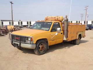 1990 GMC Sierra SL 3500 4X2 Service Truck c/w 7.4L V8 LPG, 4-Spd Manual, 11ft X 90in General Body Equipment Service Body And LT235/85R16 Tires. Showing 289,907kms. VIN 1GDHC34N2LE506398 *Note: Windshield Cracked*