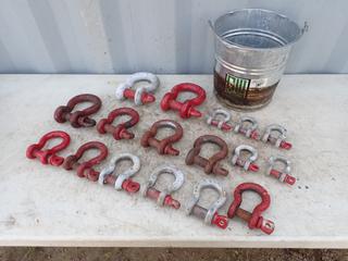 Qty Of Assorted 3 1/4-Ton - 12-Ton Shackles