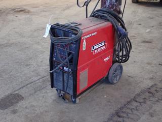 Lincoln Electric Power MIG 256 208/230V Single Phase MIG Welder c/w Magnum Pro 250L Mig Gun And Extension Cable. SN M3140705246 *Note: Tank Not Included*