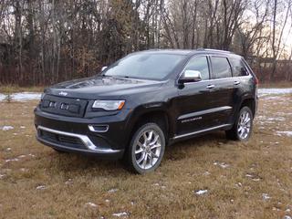 2014 Jeep Grand Cherokee AWD SUV c/w 3.0L Diesel, A/T, Power Sunroof And 265/50R20 Tires. Showing 168,245kms. VIN 1C4RJFJM0EC361419 **Located In Edmonton**
