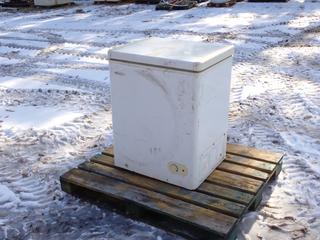 Danby 115V Chest Freezer **Located In Edmonton**