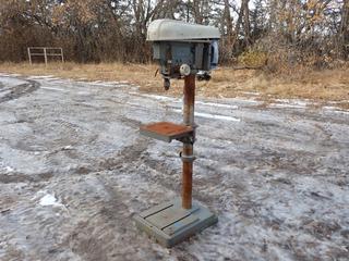 Delta Rockwell 575V 3-Phase Drill Press. SN 1698757 **Located In Edmonton**