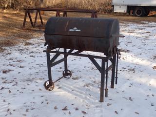 Fiesta Grills 42in X 20in X 20in Portable Smoker w/ Stand **Located In Edmonton**