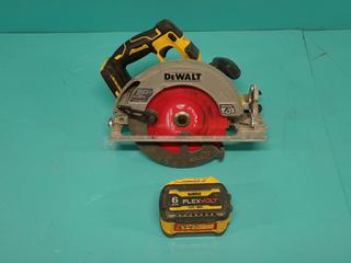 Dewalt DCS573 20V 7 1/4in Circular Saw c/w (1) Dewalt 20V/60V Battery *Note: No Charger* **Located In Edmonton**