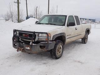 2007 GMC Sierra 2500HD Extended Cab Pickup c/w 6L, A/T And LT245/75R16 Tires. Showing 223,486kms. VIN 1GTHK29U17E134639 *Note: Rust, Scratches* *PL#49 **LOCATED @ 210 MACDONALD CRESCENT, FORT MCMURRAY, AB**