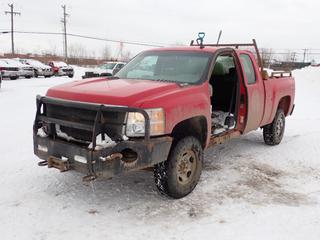 2008 Chevrolet Silverado 2500HD  4X4 Extended Cab Pickup c/w 6L, V8, A/T And LT235/85R16 Tires. Showing 119,552kms. VIN 1GCHK29K38E214556 *Note: No Driver Seat, Dash Apart, Rust, Tail Lights Missing, Driver Door In Box, Runs* *PL#43 **LOCATED @ 210 MACDONALD CRESCENT, FORT MCMURRAY, AB**
