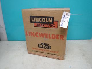 Lincoln Lincwelder AC225S Transformer Arc Welder ** LOCATED IN EDMONTON**