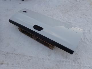 Ford 64in Tailgate **LOCATED IN EDMONTON**